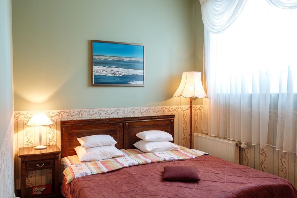 Birinu Pils Hotel Bīriņi Kültér fotó