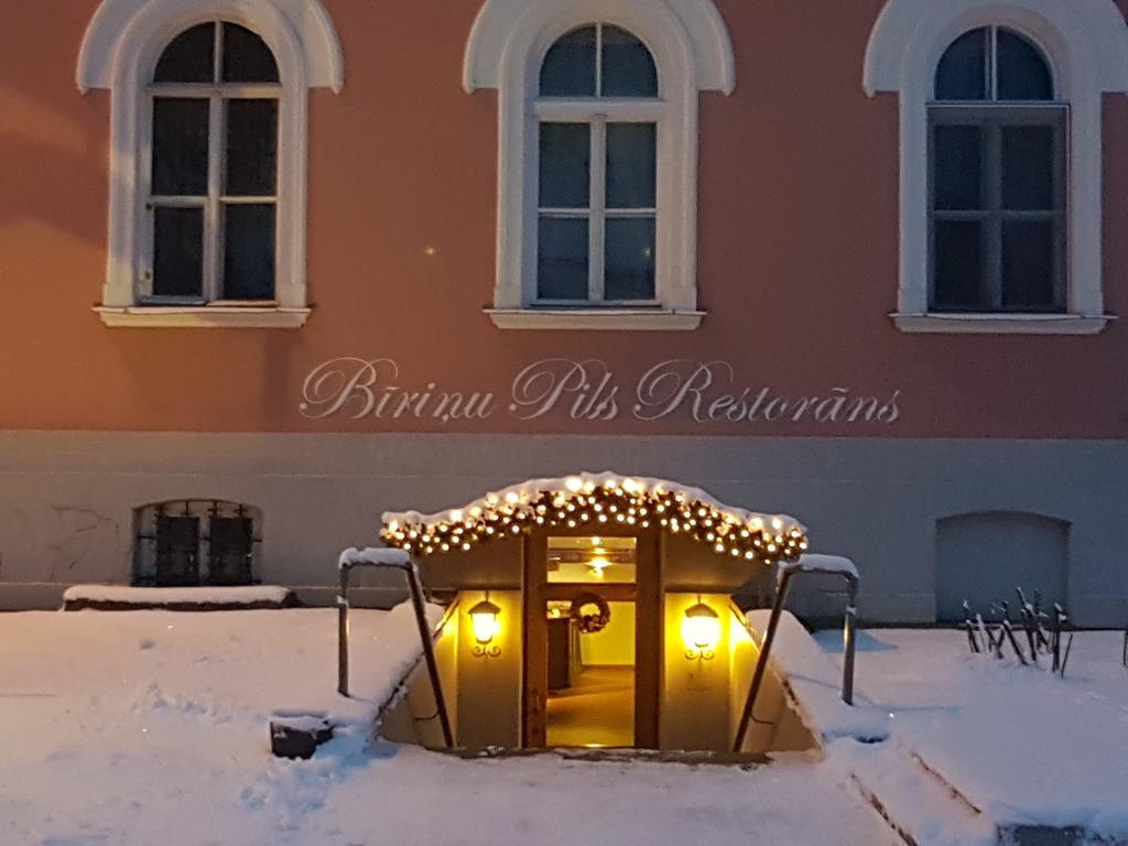 Birinu Pils Hotel Bīriņi Kültér fotó