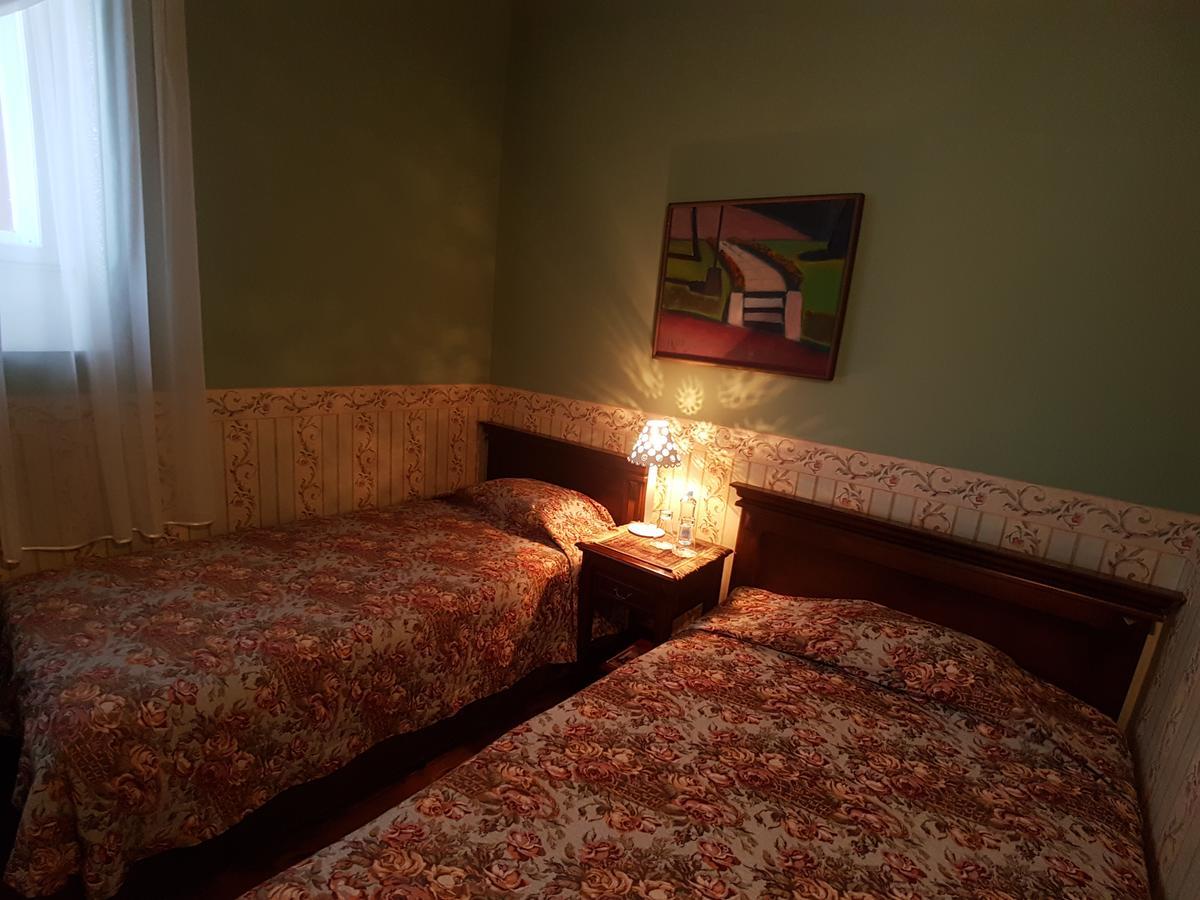 Birinu Pils Hotel Bīriņi Kültér fotó